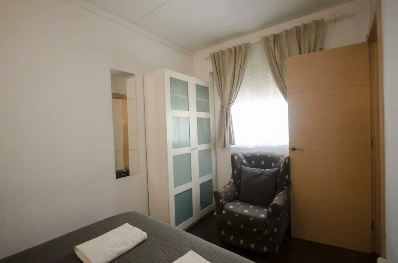 Apartment Amposta Barcelona 0*,  Spanyolország